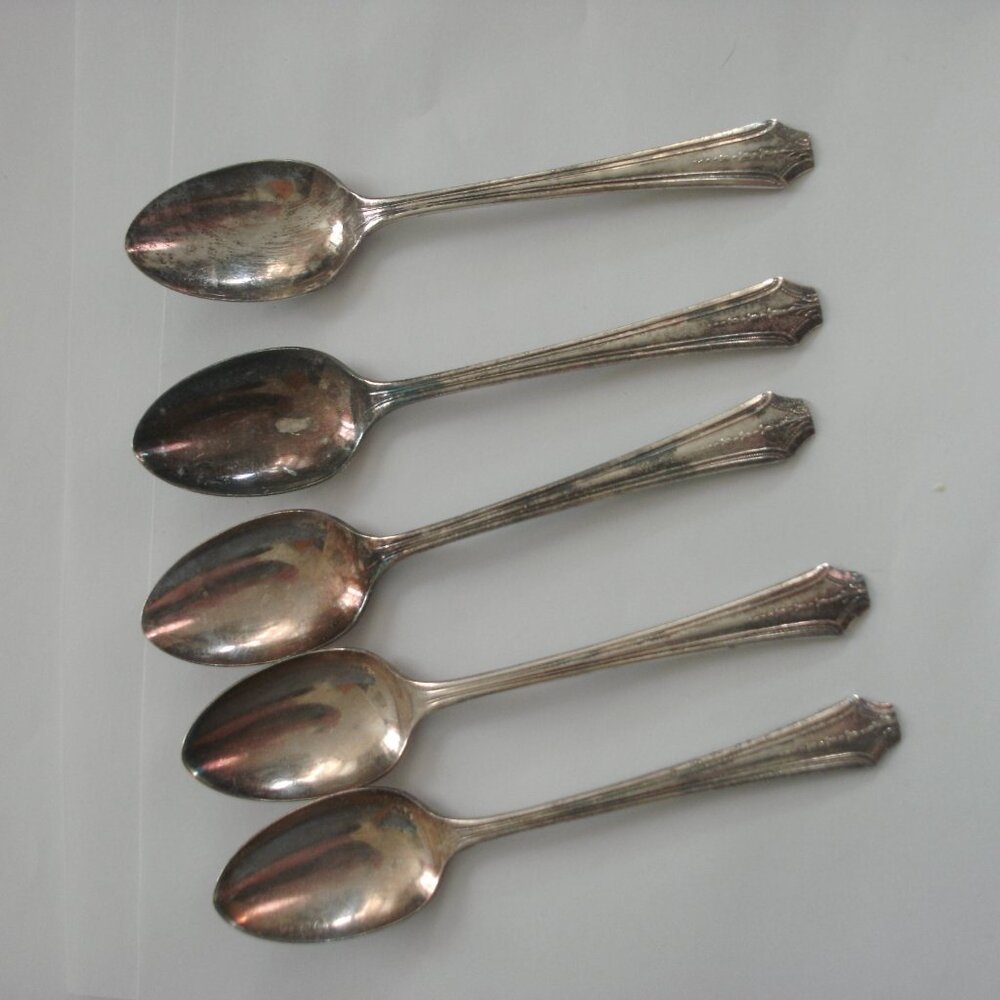 SET of 5 Vintage Regal Pure Silver Plate AA Teaspoons Knickerbocker Wallace